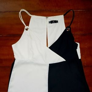 🌺VOLCOM Last Nite Romper🌺